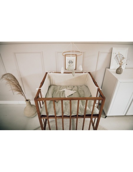 Protector de cuna warm white