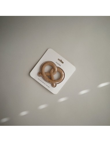 Mordedor silicona pretzel natural