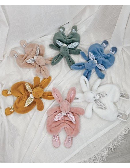 Conejito peluche blush con caja 29cm