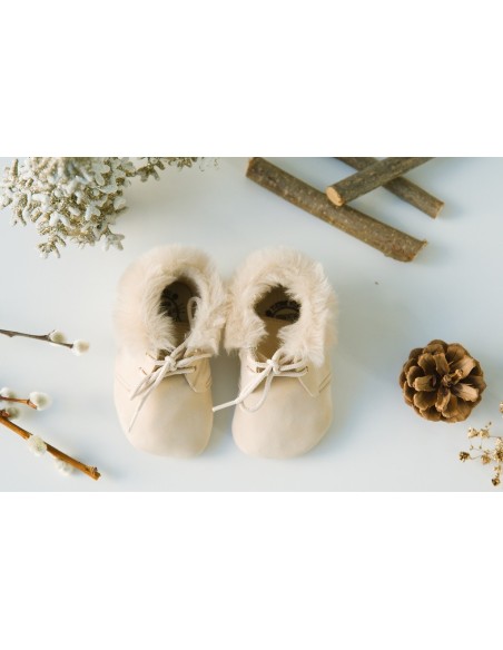 Botita bebé pelo beige