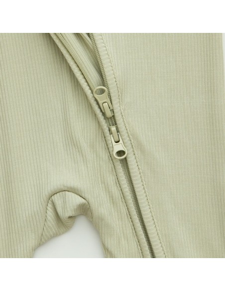 Pijama con cremallera green olive