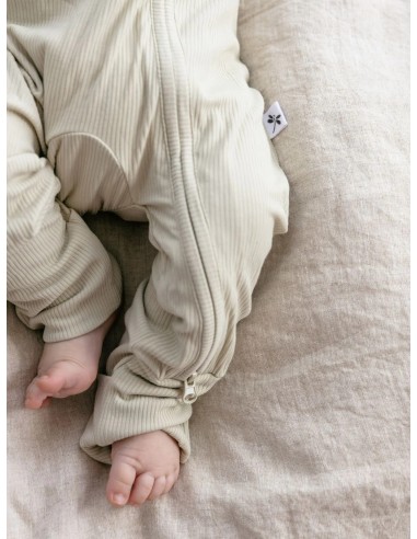 Pijama con cremallera green olive