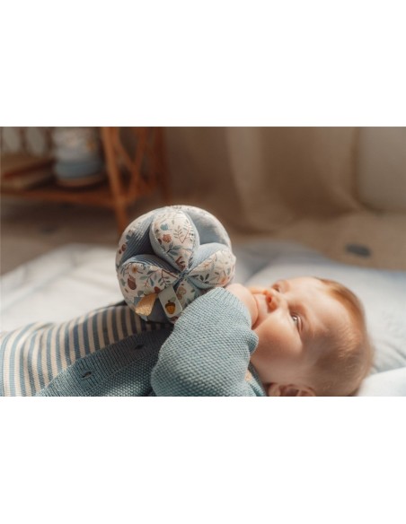 Pelota montessori forest friends