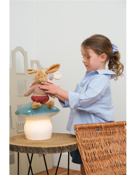 Conejo Lenny Musical