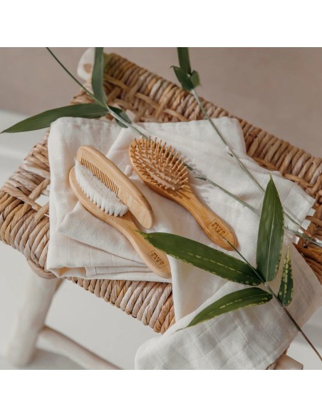 Set cepillo-peine bambu natural