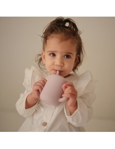 Taza didáctica+pajita silicona solid blush 2