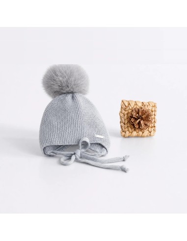 Gorro orejero con pompon gris
