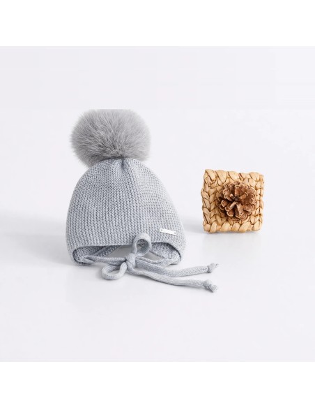 Gorro orejero con pompon gris